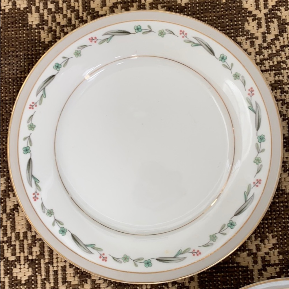 3 Noritake Brewster 8” Salad Plates 5645 Japan - Picture 4 of 10